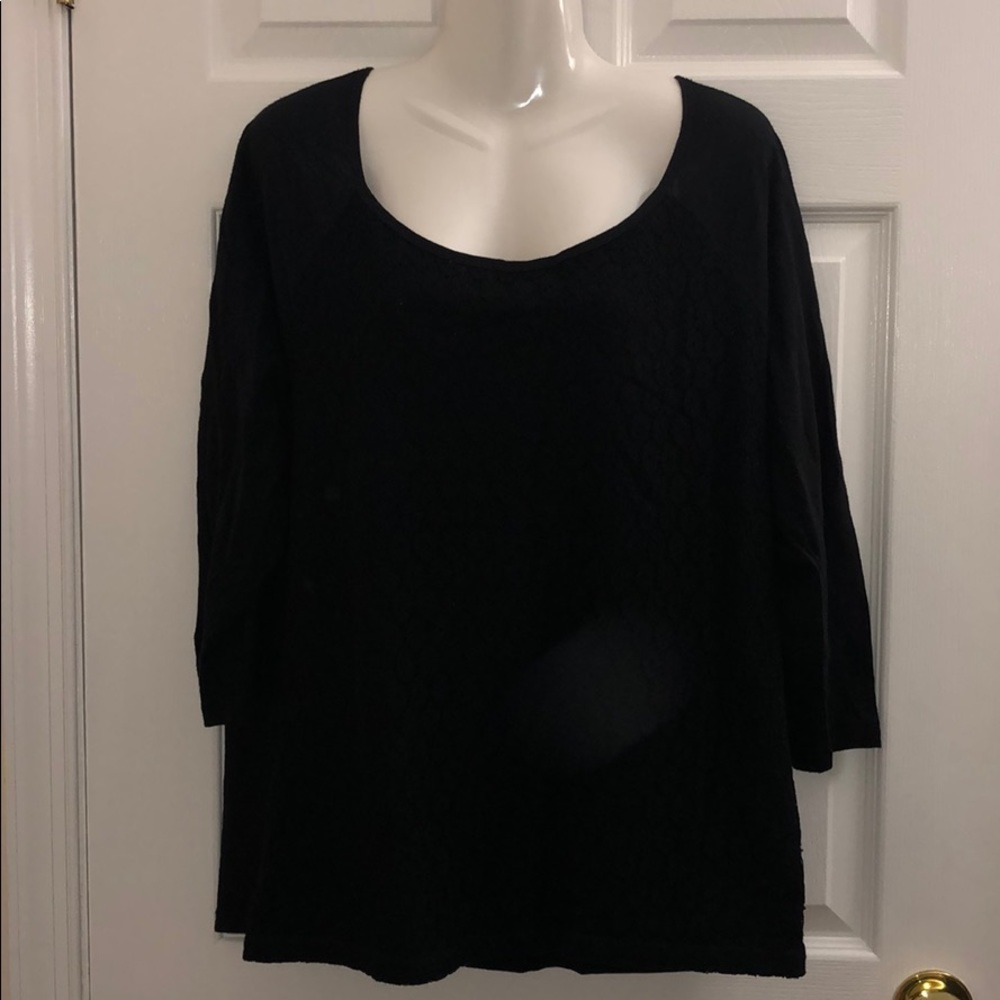 Black 3/4 Sleeve Top With Lace Design
